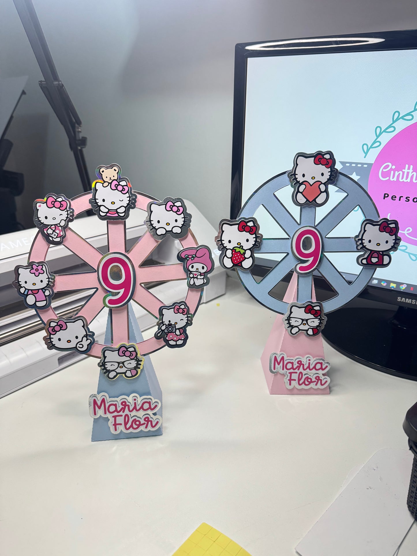 Roda Gigante Hello Kitty